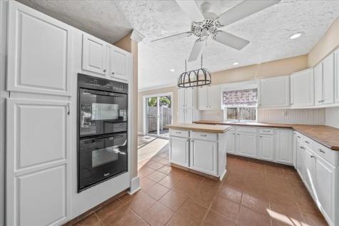 9670 Mockingbird Micco FL 32976