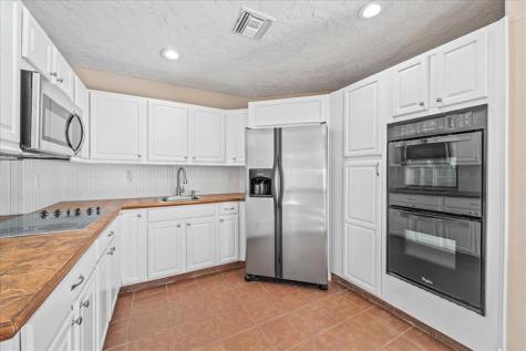 9670 Mockingbird Micco FL 32976