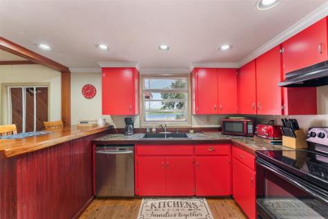 140 Morris Lake Drive Hawthorne FL 32640