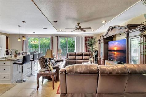 6042 Branchwood Drive Lake Worth FL 33467