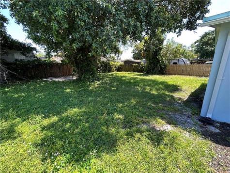 5950 NW 42nd Avenue North Lauderdale FL 33319