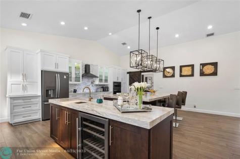 10278 Boca Woods Lane Boca Raton FL 33428