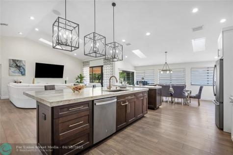 10278 Boca Woods Lane Boca Raton FL 33428