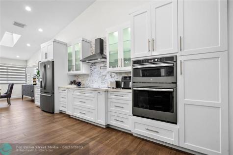 10278 Boca Woods Lane Boca Raton FL 33428