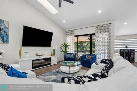 10278 Boca Woods Lane Boca Raton FL 33428