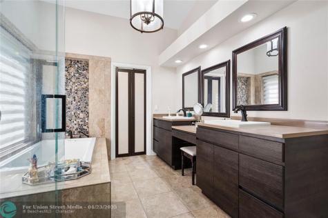 10278 Boca Woods Lane Boca Raton FL 33428