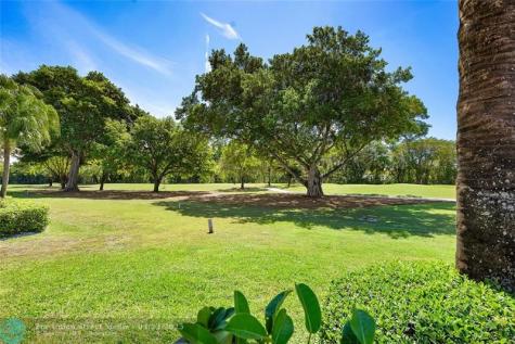 10278 Boca Woods Lane Boca Raton FL 33428