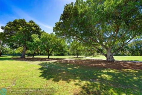 10278 Boca Woods Lane Boca Raton FL 33428