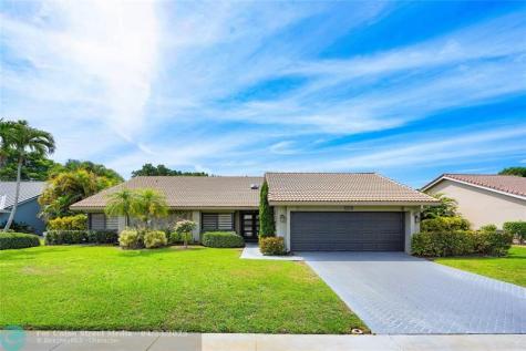 10278 Boca Woods Lane Boca Raton FL 33428