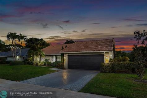 10278 Boca Woods Lane Boca Raton FL 33428