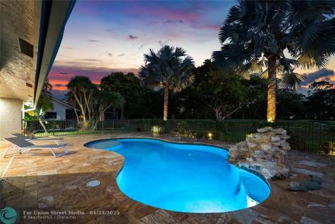 10278 Boca Woods Lane Boca Raton FL 33428