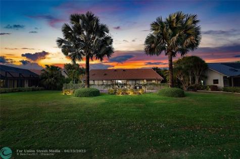 10278 Boca Woods Lane Boca Raton FL 33428