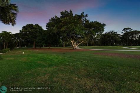 10278 Boca Woods Lane Boca Raton FL 33428