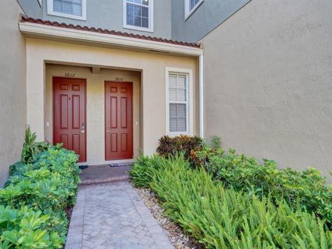 5810 Hampton Hills Boulevard Tamarac FL 33321