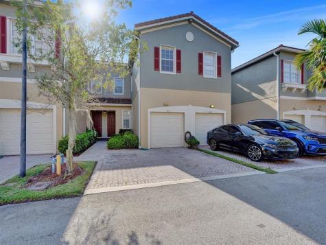 5810 Hampton Hills Boulevard Tamarac FL 33321