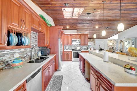5230 NW 73rd Way Lauderhill FL 33319