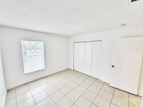 1136 NW 5th Court Fort Lauderdale FL 33311