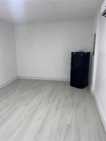 1136 NW 5th Court Fort Lauderdale FL 33311