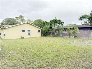 1136 NW 5th Court Fort Lauderdale FL 33311