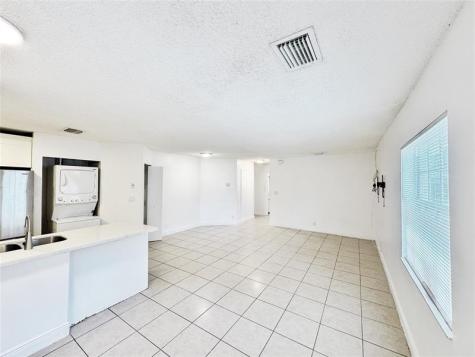 1136 NW 5th Court Fort Lauderdale FL 33311