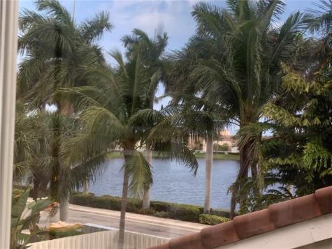 1115 Linden Street Hollywood FL 33019