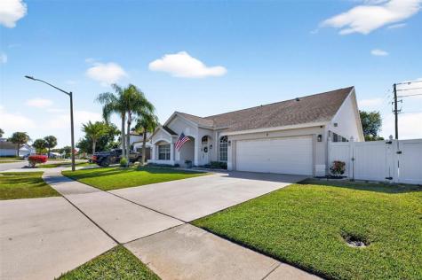 2 Meadows Park Lane Boynton Beach FL 33436
