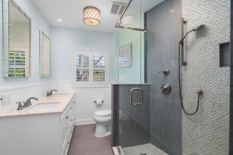 2740 NE 27th Court Fort Lauderdale FL 33306
