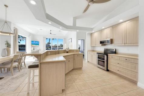 3106 SW 26th Court Cape Coral FL 33914