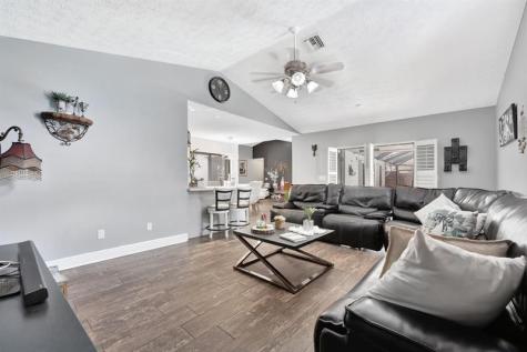 1221 SW 59th Avenue Plantation FL 33317