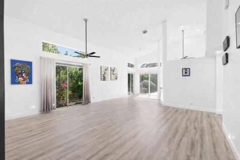 6584 Hampton Circle Boca Raton FL 33496