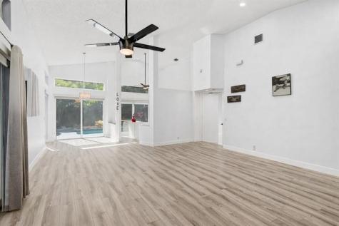 6584 Hampton Circle Boca Raton FL 33496