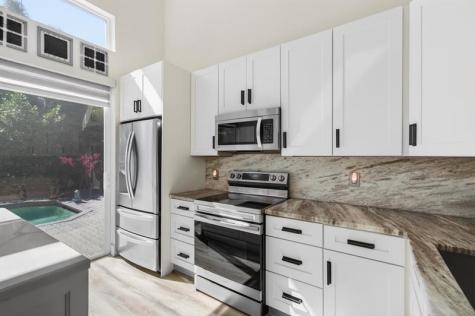 6584 Hampton Circle Boca Raton FL 33496