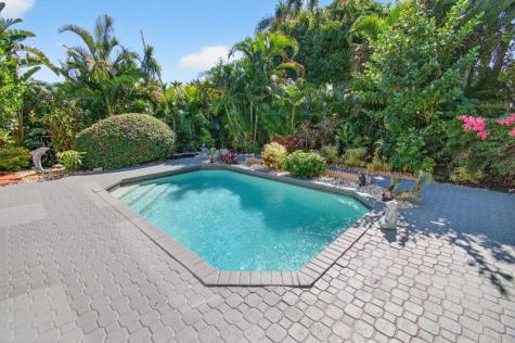 6584 Hampton Circle Boca Raton FL 33496