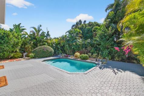 6584 Hampton Circle Boca Raton FL 33496