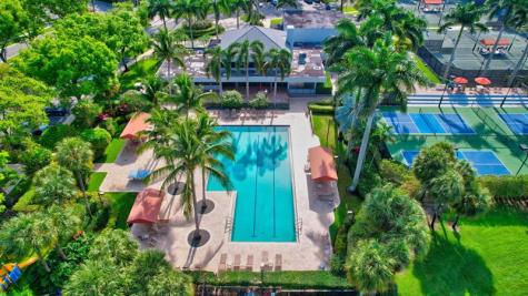 6584 Hampton Circle Boca Raton FL 33496