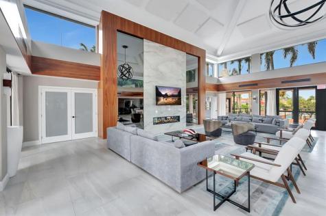6584 Hampton Circle Boca Raton FL 33496