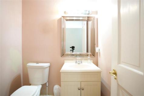 140 Royal Palm Court Plantation FL 33317