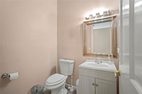 140 Royal Palm Court Plantation FL 33317
