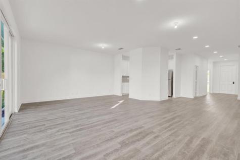 1406 S J Street Lake Worth Beach FL 33460