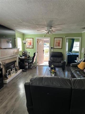 4133 NW 22nd Court Miami FL 33142