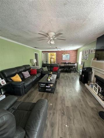 4133 NW 22nd Court Miami FL 33142