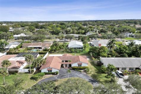 65 W Palm Drive Margate FL 33063