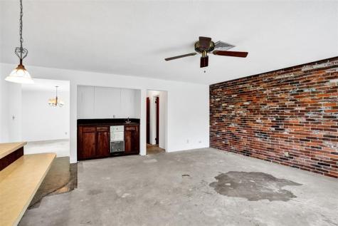 65 W Palm Drive Margate FL 33063