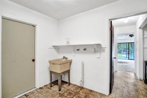 65 W Palm Drive Margate FL 33063