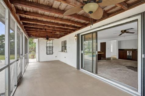 65 W Palm Drive Margate FL 33063