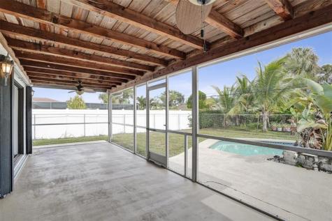 65 W Palm Drive Margate FL 33063