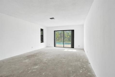 65 W Palm Drive Margate FL 33063