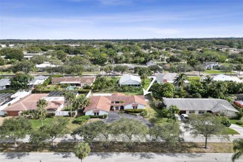 65 W Palm Drive Margate FL 33063