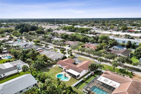 65 W Palm Drive Margate FL 33063