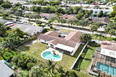 65 W Palm Drive Margate FL 33063